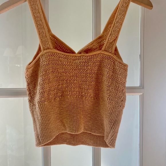 M Abercrombie and F crochet top! Never worn! On trend! - Picture 3 of 4